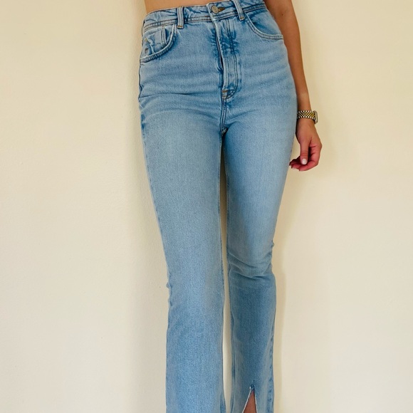 Zara high waisted blue front slits straight leg denim full length jeans - Picture 5 of 15